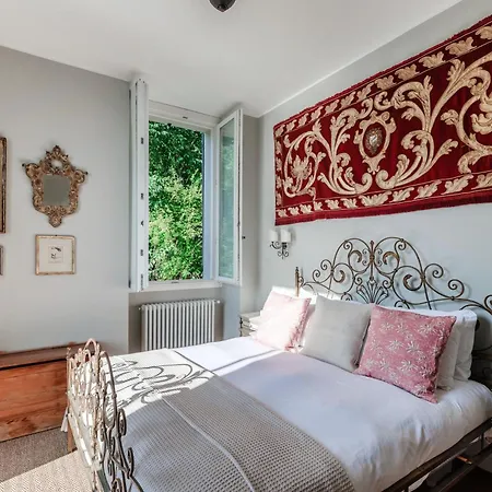Villa La Solitaria - By Myhomeincomo *