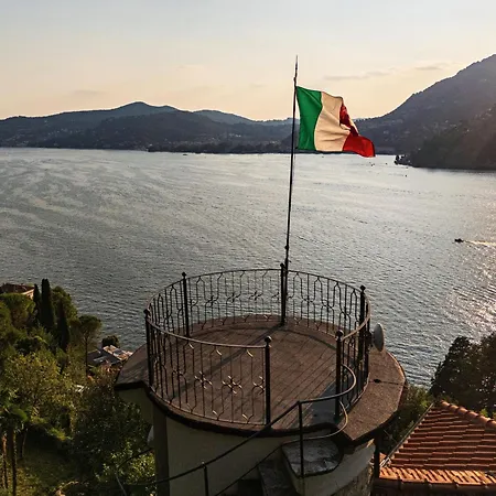 Villa La Solitaria - By Myhomeincomo Blevio