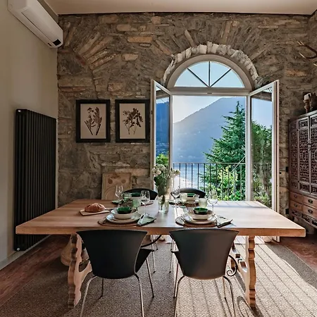 Villa La Solitaria - By Myhomeincomo Blevio